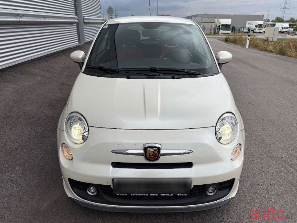 2010' Fiat 500 Abarth photo #3