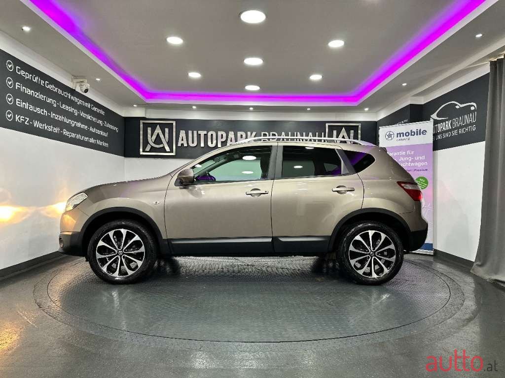 2011' Nissan Qashqai photo #3