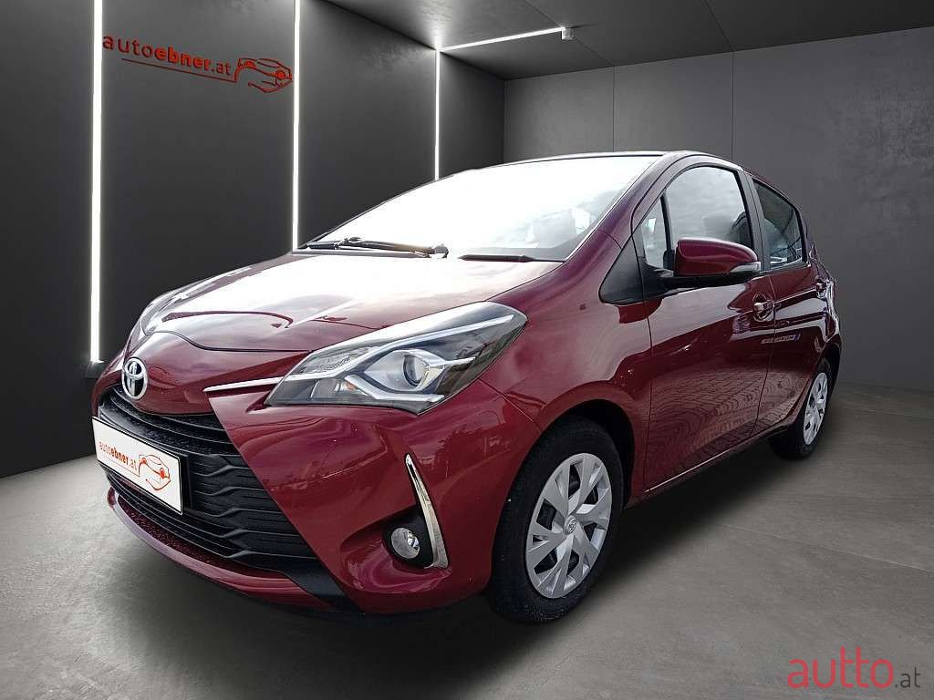 2017' Toyota Yaris photo #1