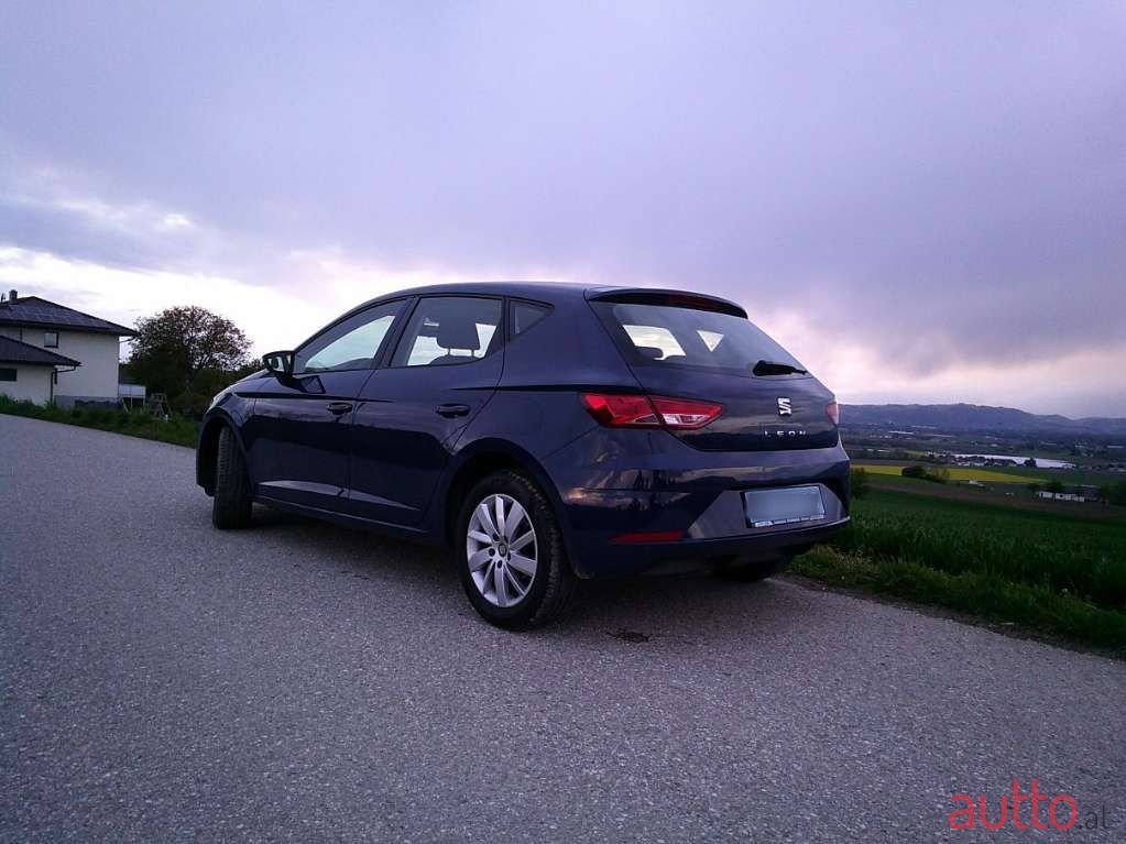 2019' SEAT Leon photo #6