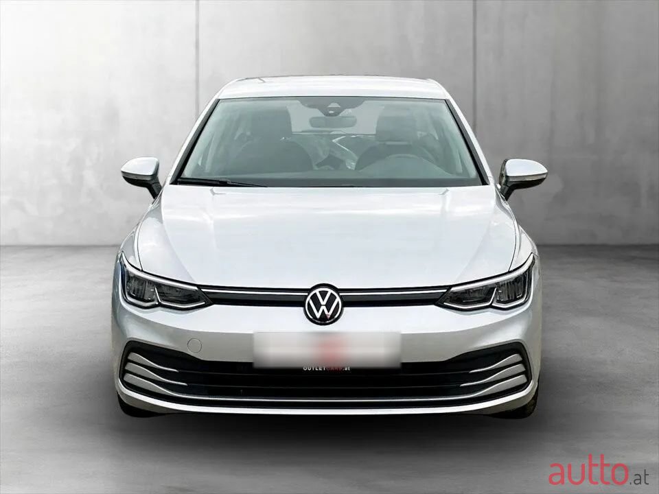 2022' Volkswagen Golf photo #5