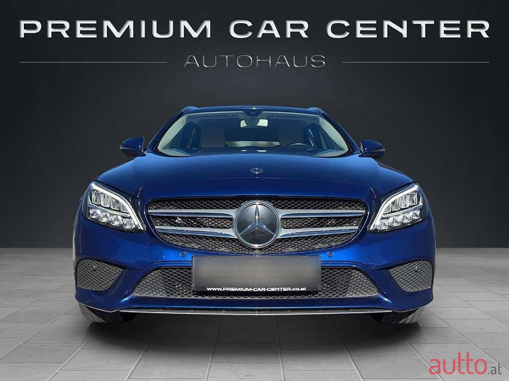 2018' Mercedes-Benz C-Klasse photo #1