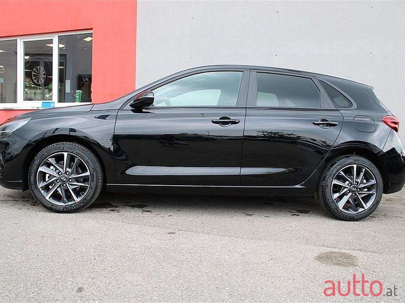 2024' Hyundai i30 photo #1
