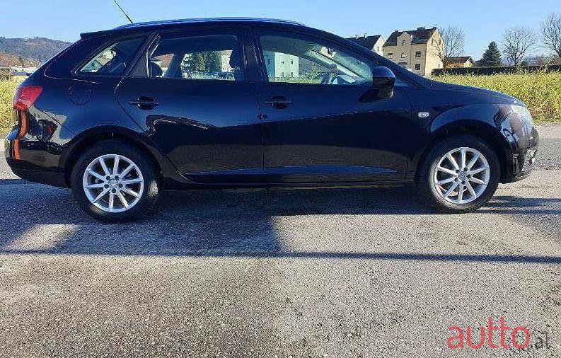 2010' SEAT Ibiza photo #1