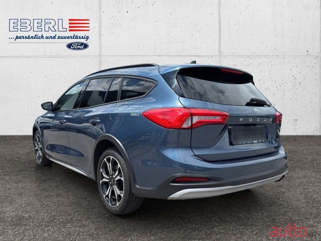 2019' Ford Focus photo #3