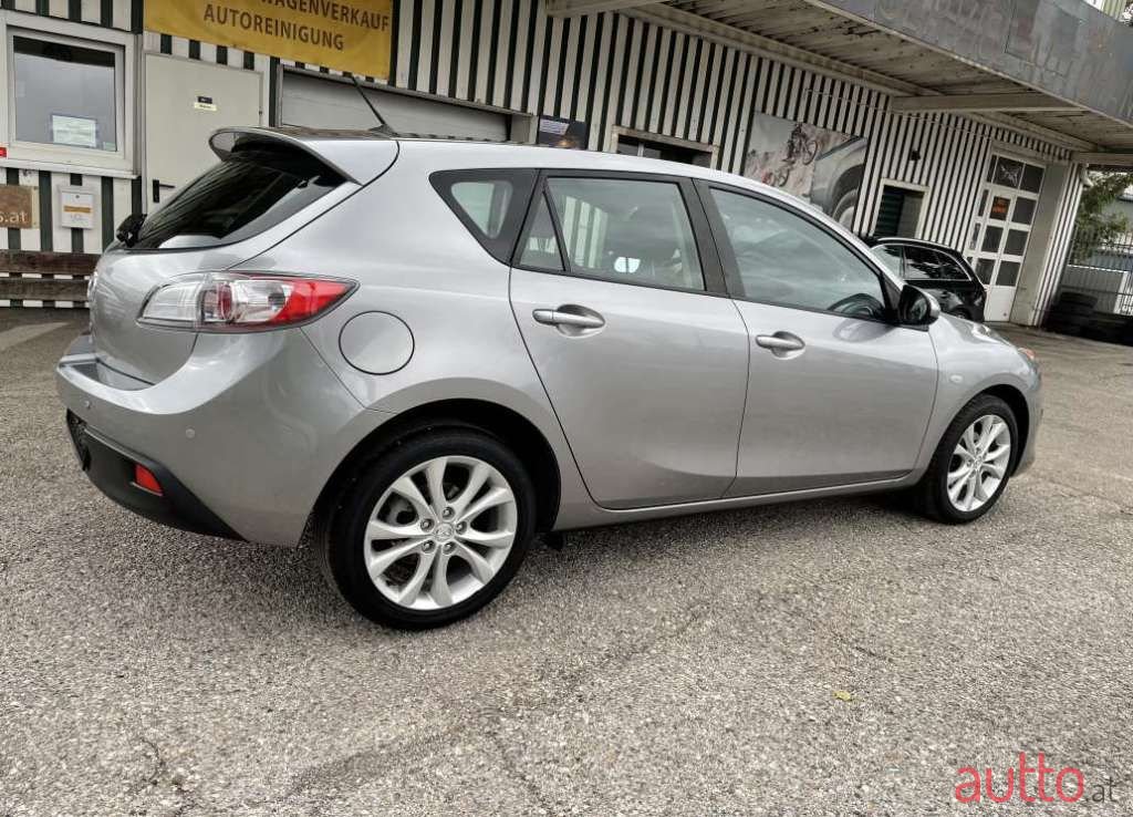 2011' Mazda Mazda3 photo #5