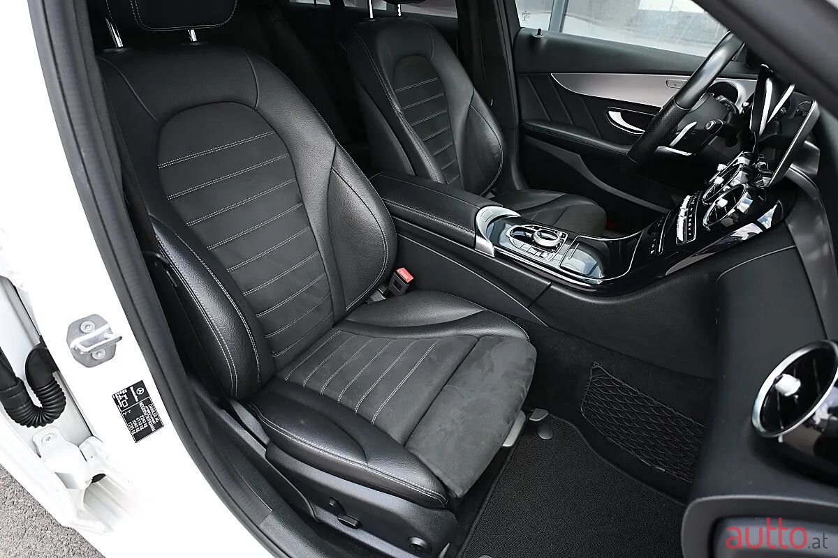 2018' Mercedes-Benz C-Klasse photo #5