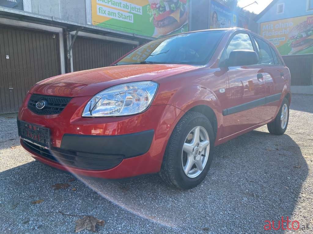 2009' Kia Rio photo #2