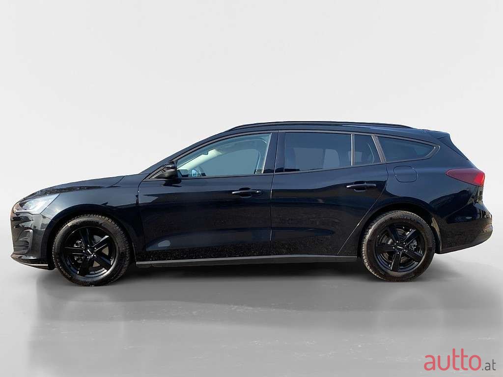 2023' Ford Focus photo #2