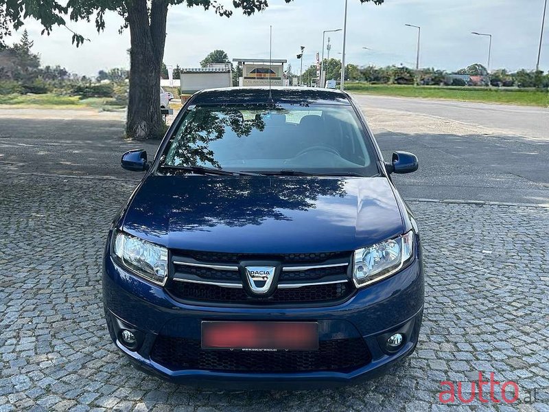 2016' Dacia Sandero photo #5