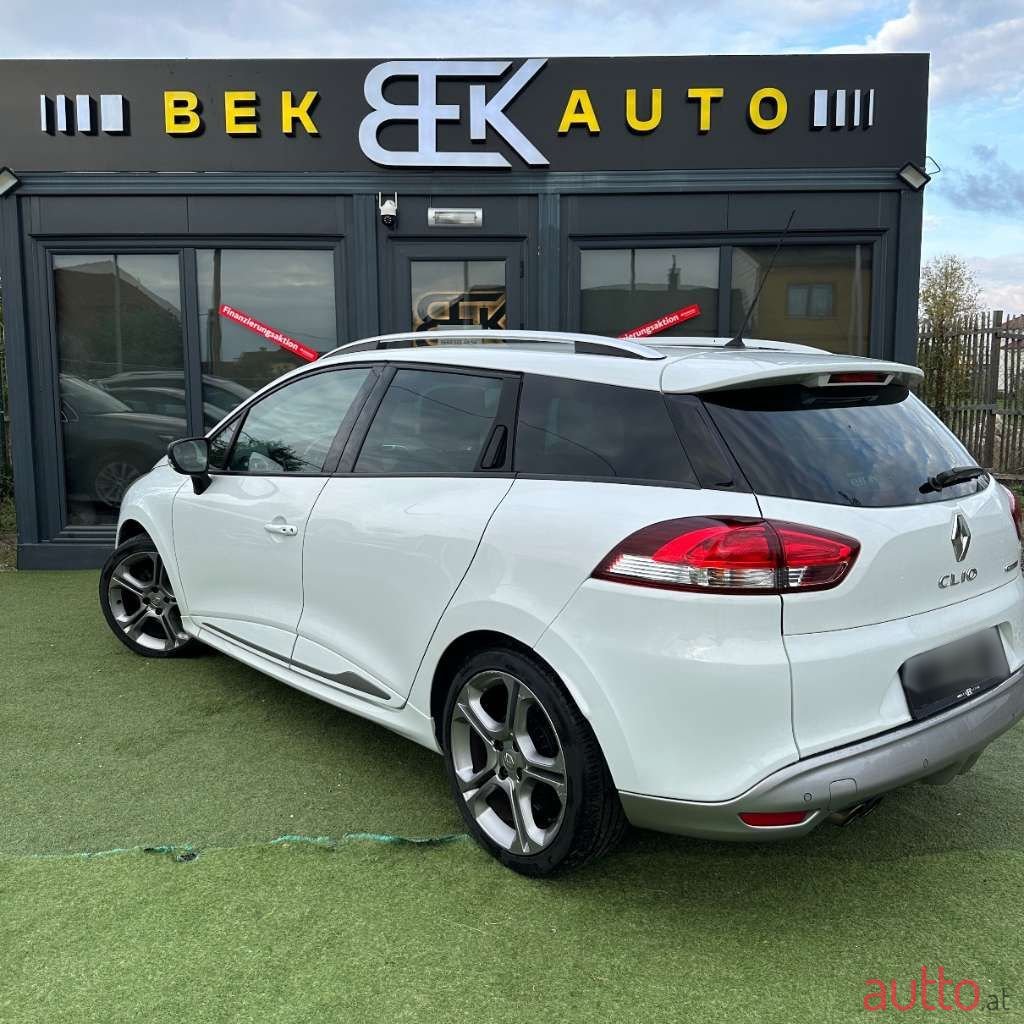 2013' Renault Clio photo #3