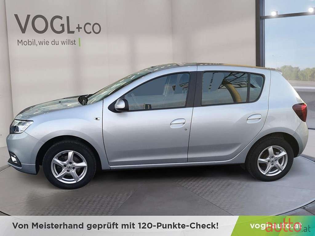 2020' Dacia Sandero photo #2