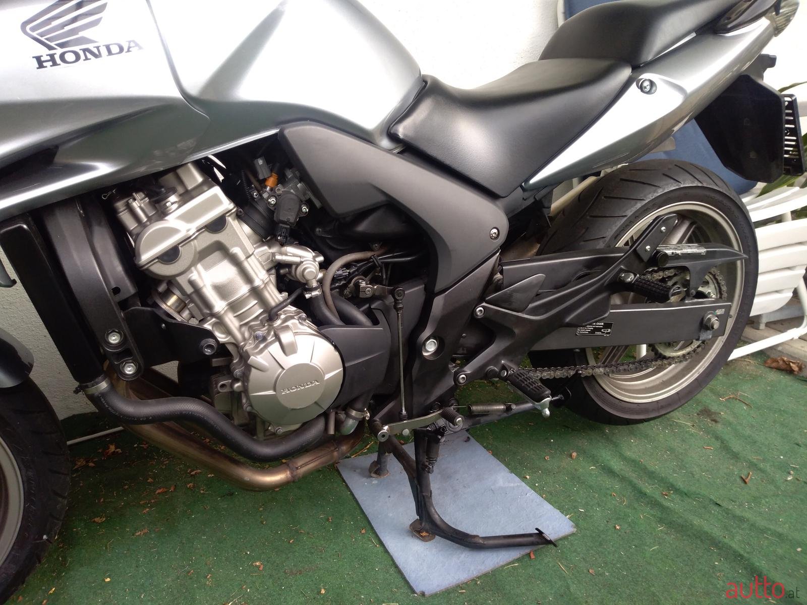 2009' Honda photo #6