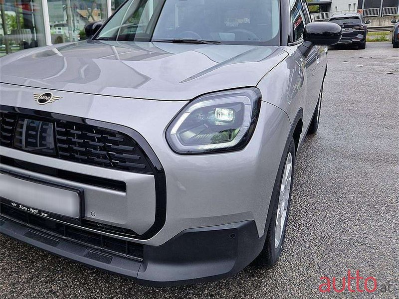 2024' MINI Countryman photo #5