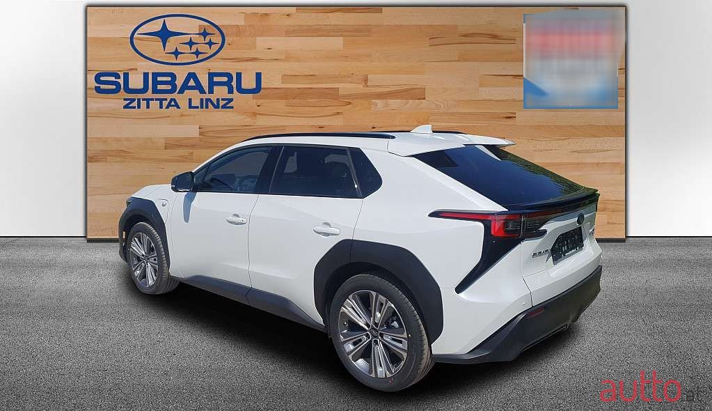 2023' Subaru Solterra photo #5