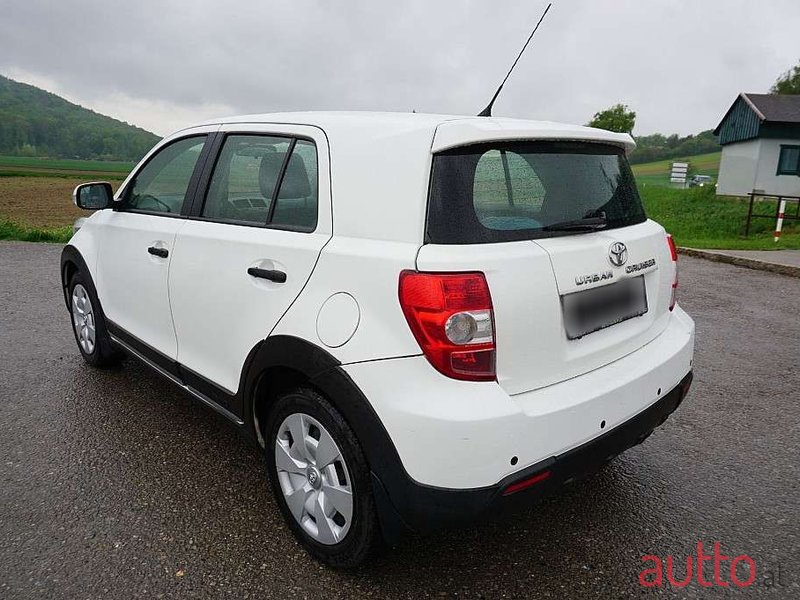 2012' Toyota Urban Cruiser photo #6