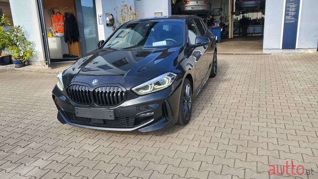 2021' BMW 1Er-Reihe photo #1