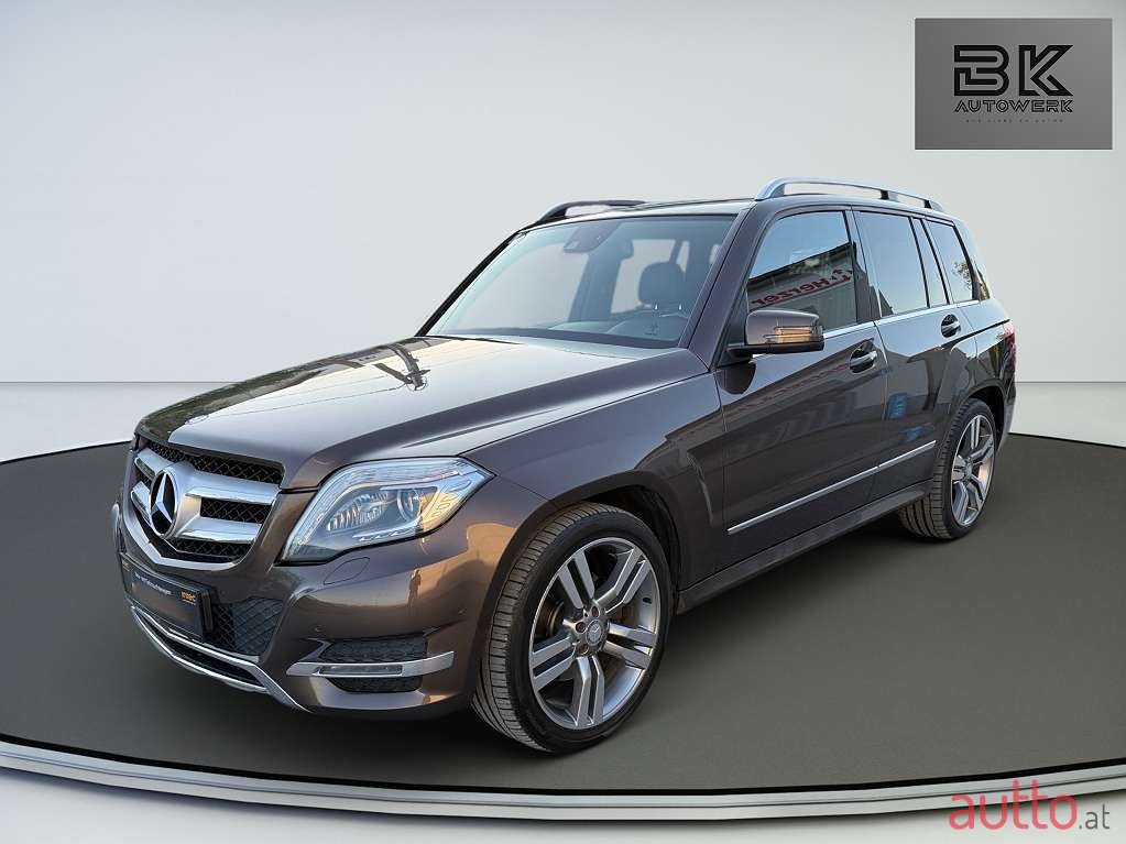 2014' Mercedes-Benz Glk-Klasse photo #1