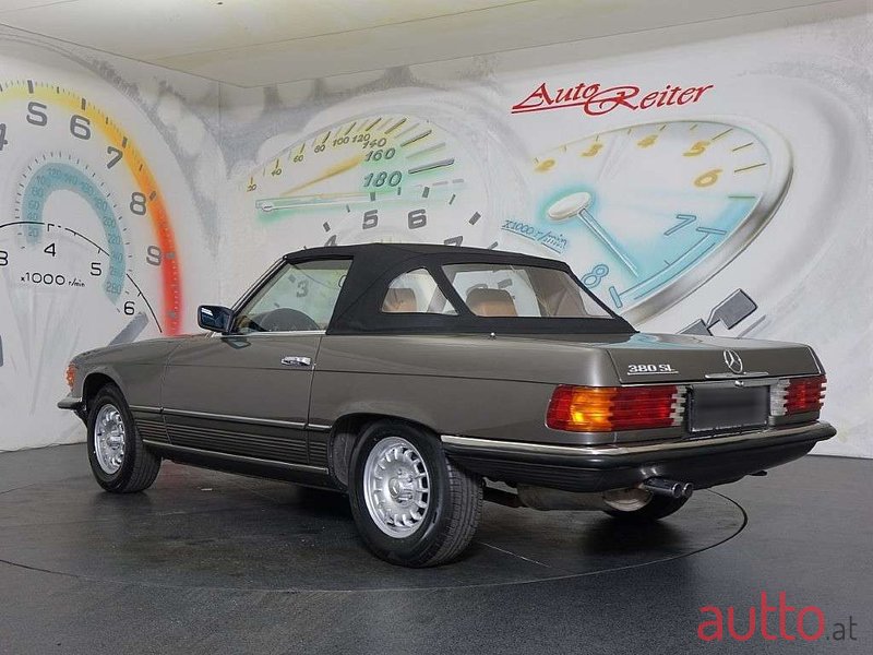 1983' Mercedes-Benz Sl-Klasse photo #3