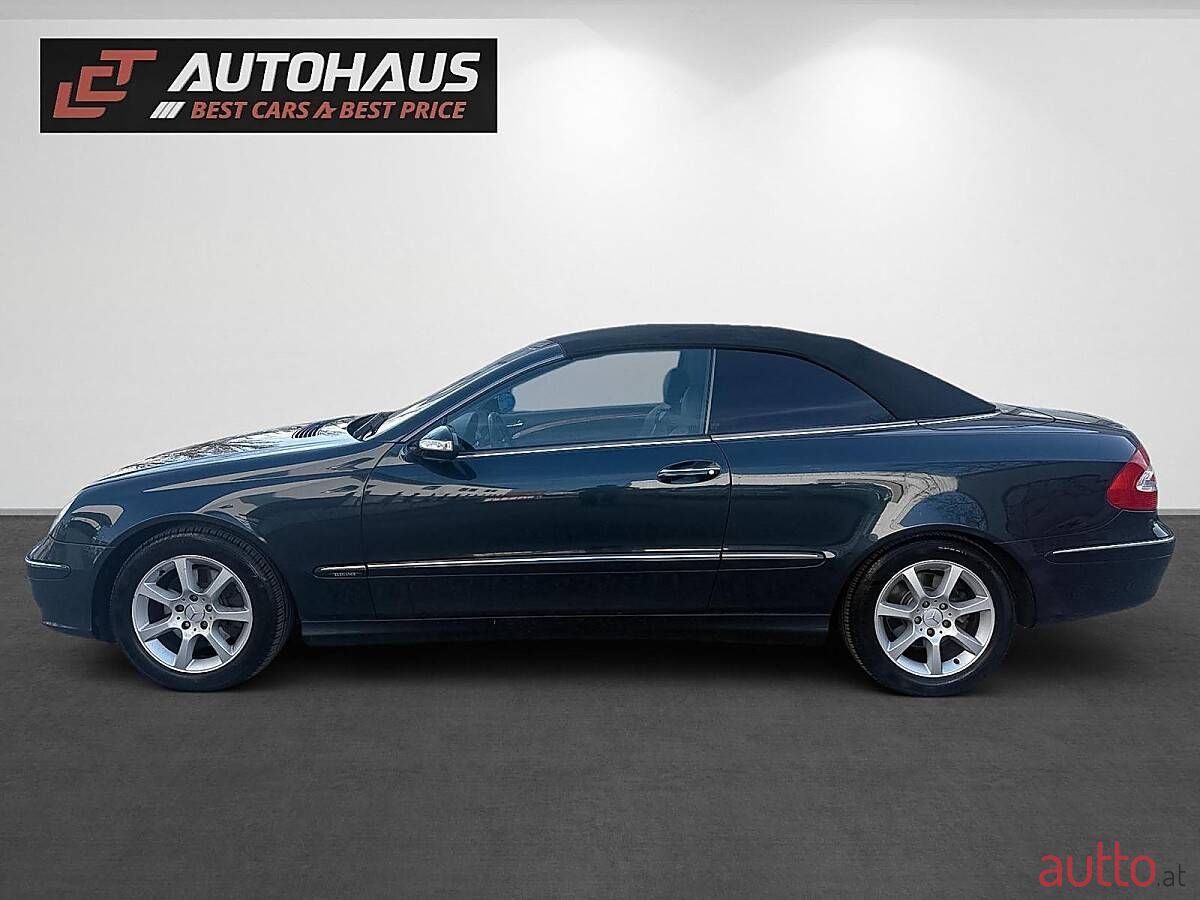 2004' Mercedes-Benz Clk-Klasse photo #2