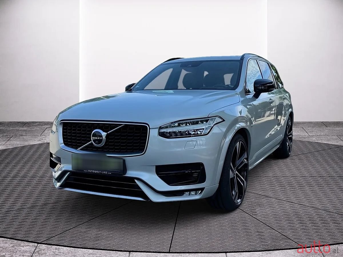 2020' Volvo XC90 photo #1