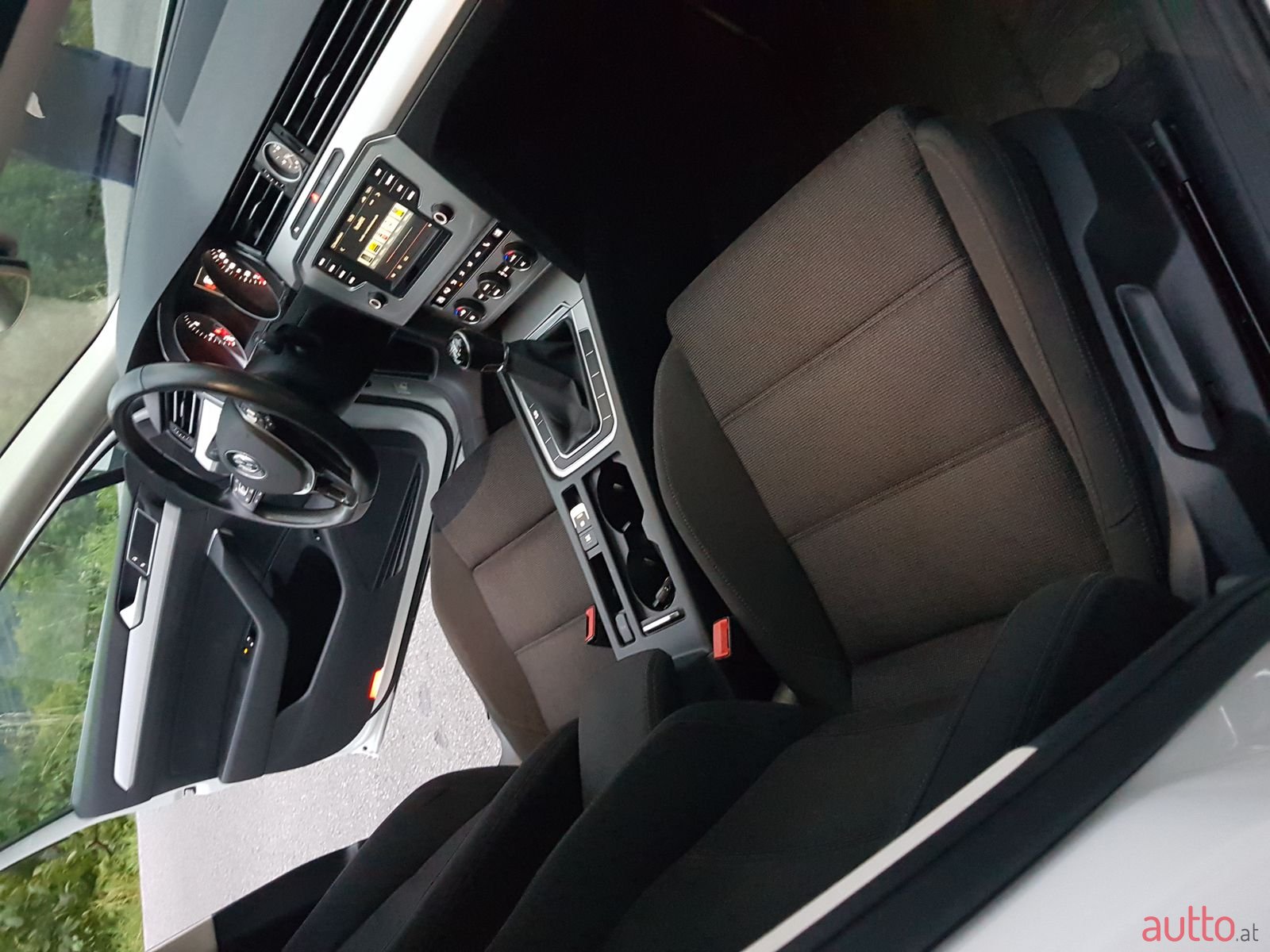 2015' Volkswagen Passat B6 photo #6