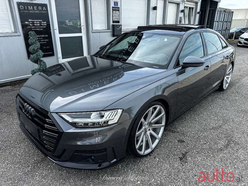 2019' Audi A8 photo #3