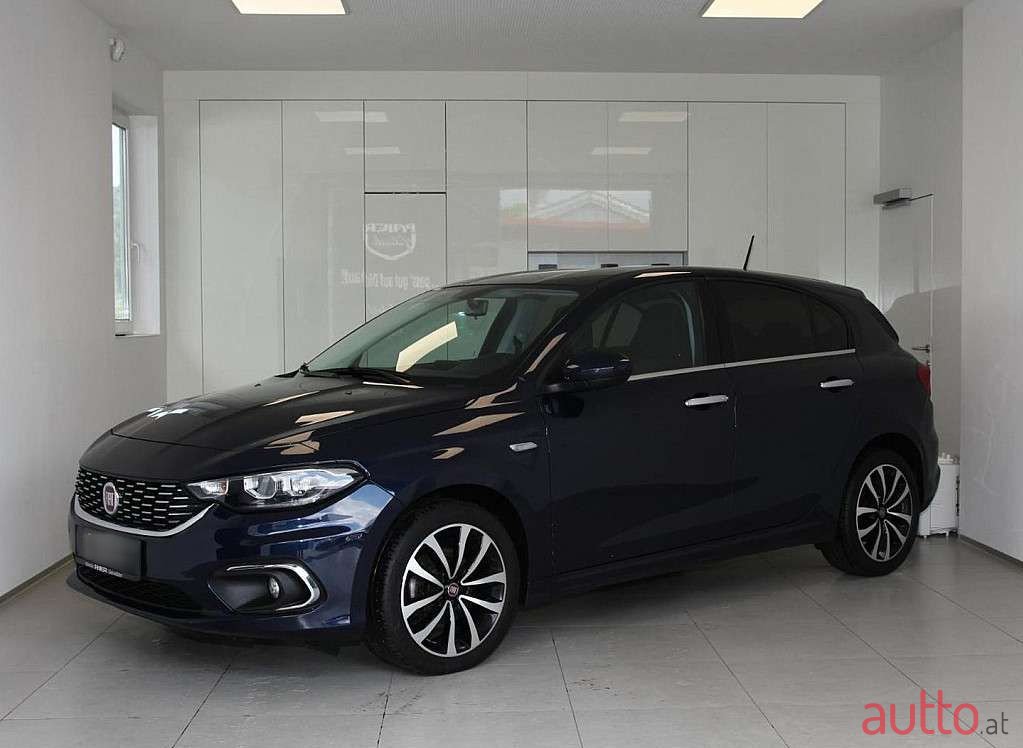 2016' Fiat Tipo photo #2