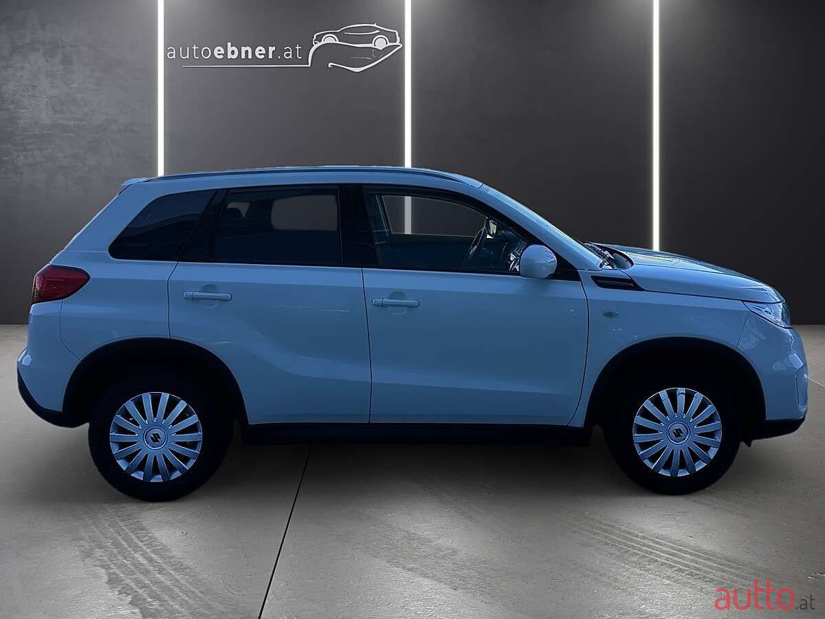 2017' Suzuki Vitara photo #4