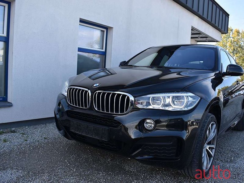 2018' BMW X6 photo #2