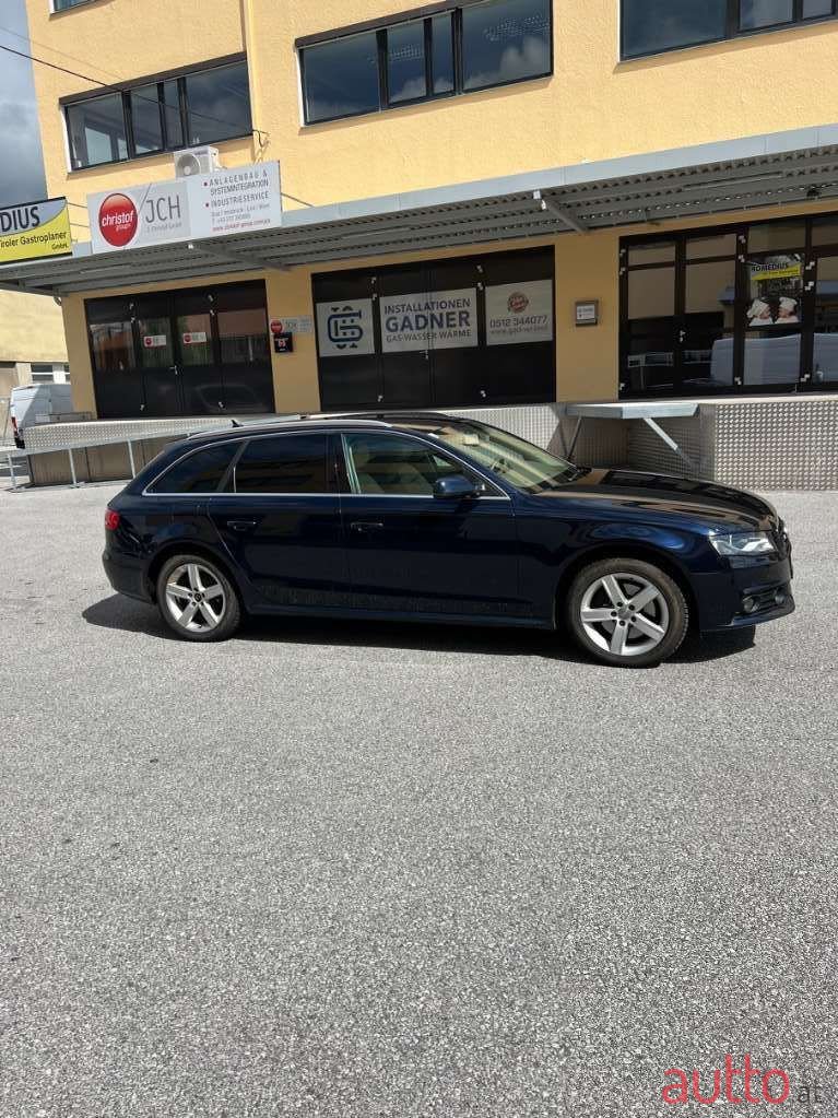 2010' Audi A4 photo #5