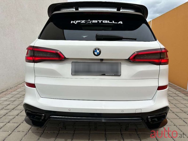 2019' BMW X5 photo #5