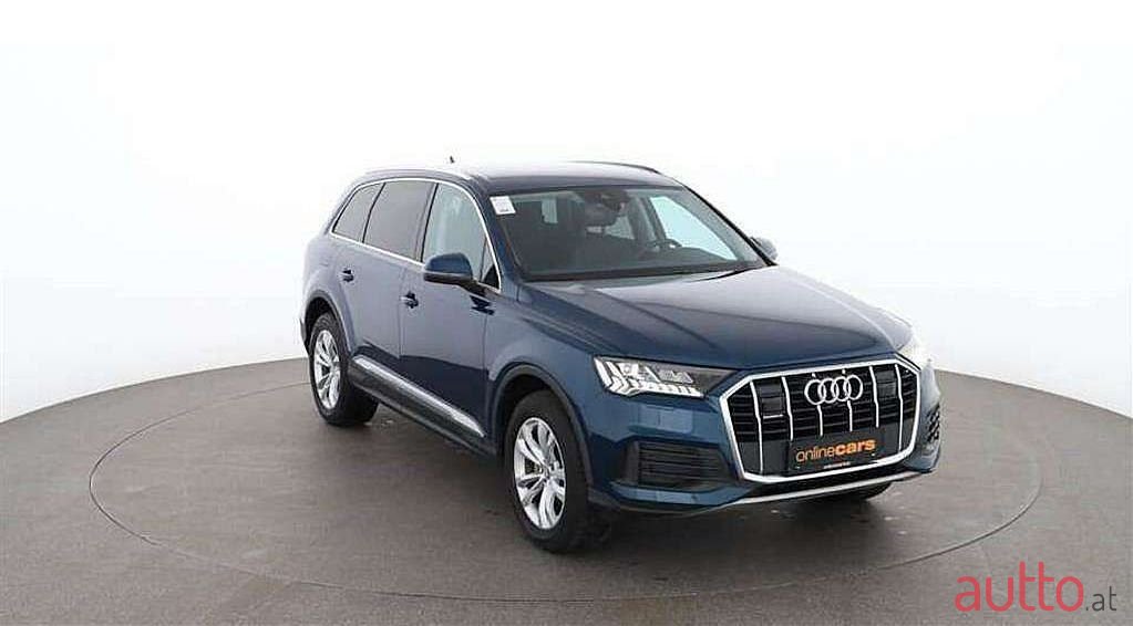 2020' Audi Q7 photo #5