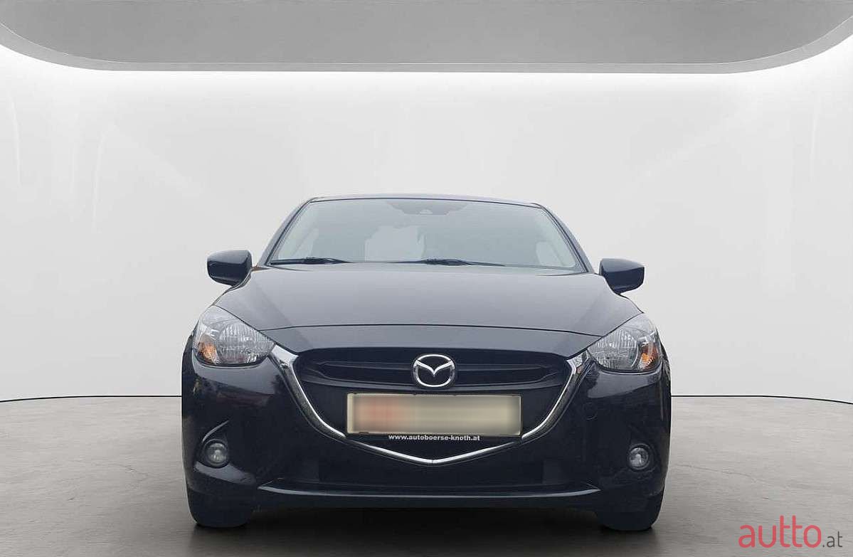 2015' Mazda Mazda2 photo #6