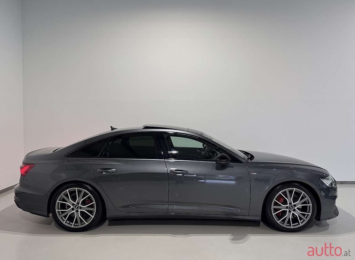 2021' Audi A6 photo #2