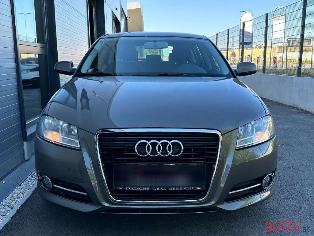 2013' Audi A3 photo #2