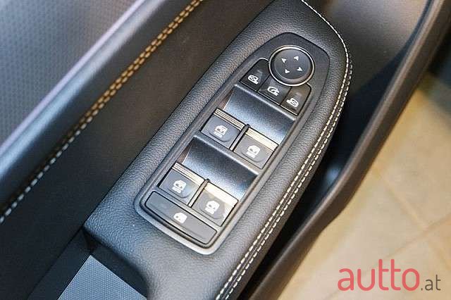 2022' Renault Arkana photo #5