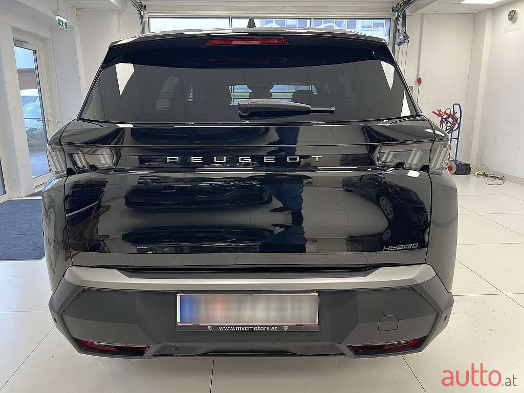 2024' Peugeot 5008 photo #5