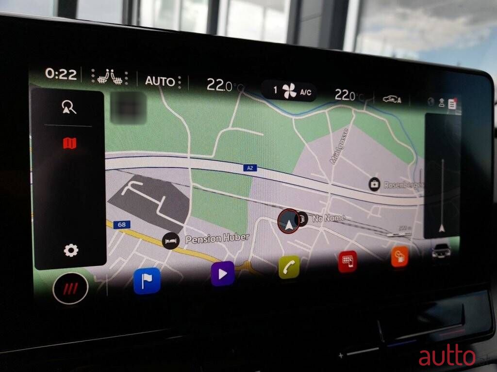 2021' SEAT Leon photo #4
