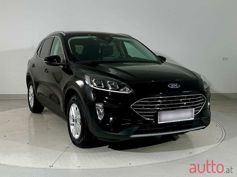 2020' Ford Kuga photo #3