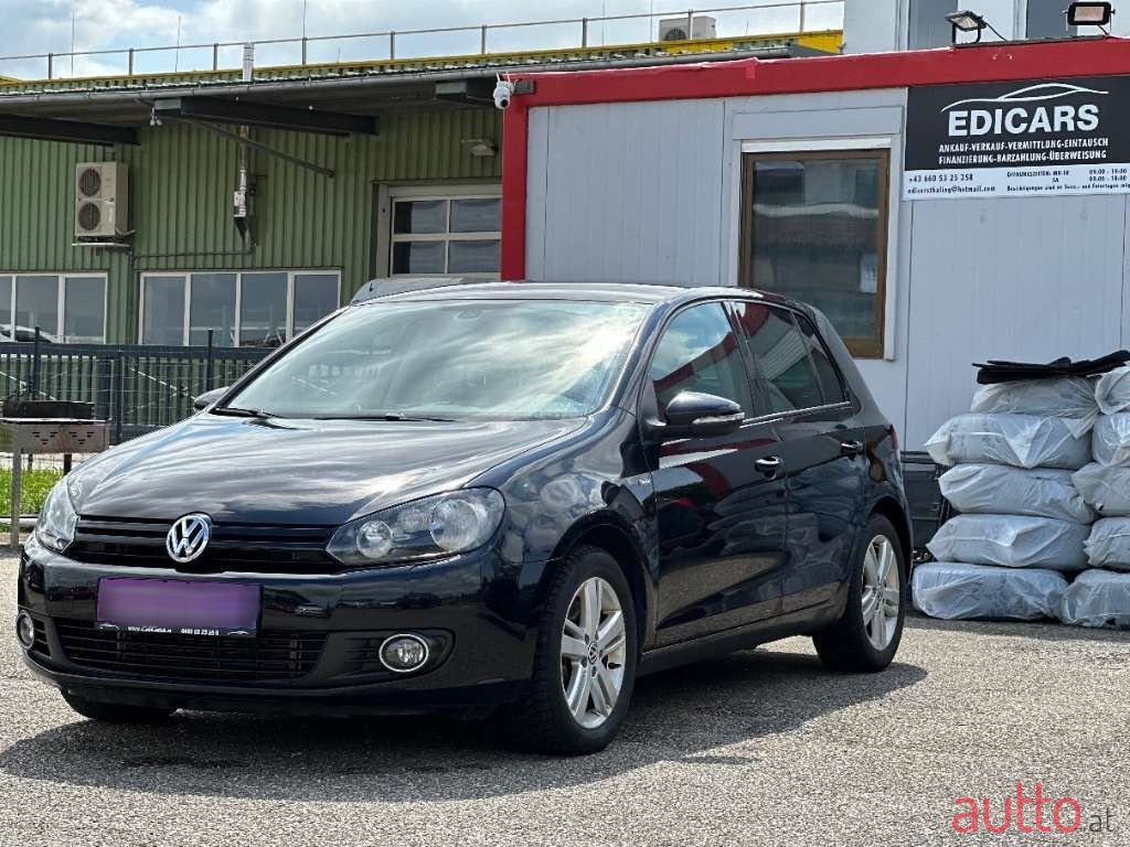 2012' Volkswagen Golf photo #2