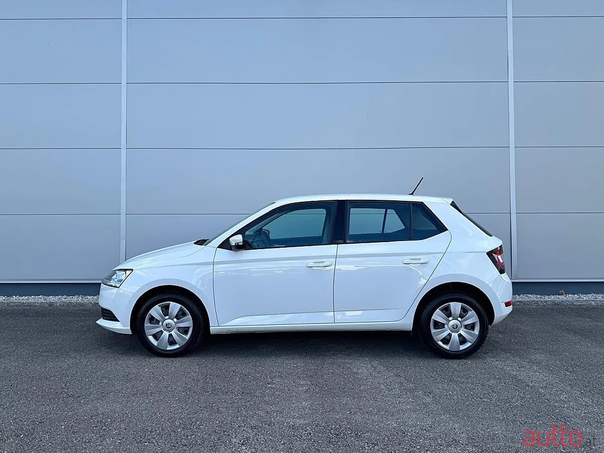 2020' Skoda Fabia photo #3