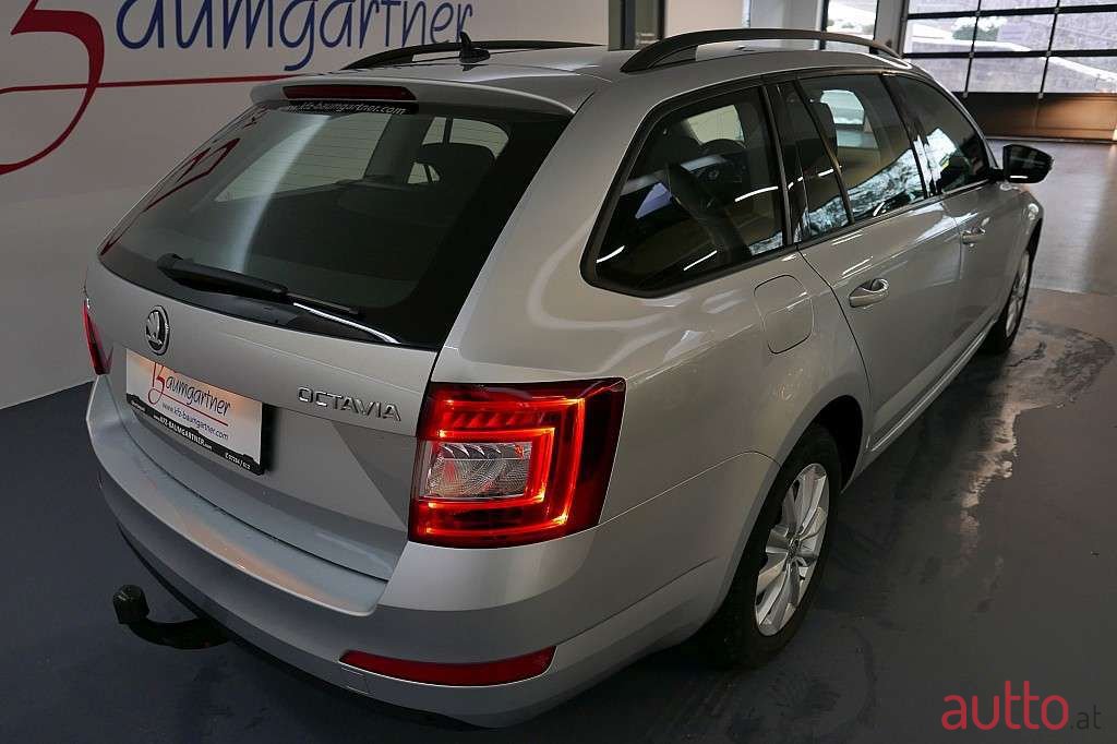 2016' Skoda Octavia photo #4