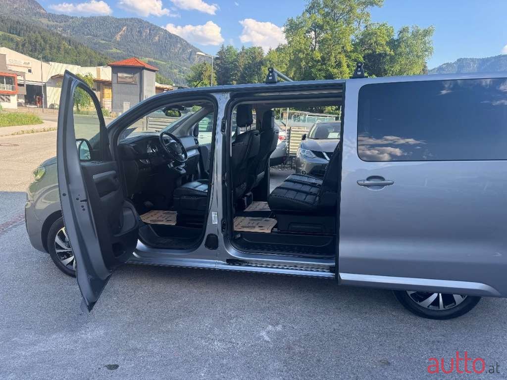 2021' Citroen SpaceTourer photo #4