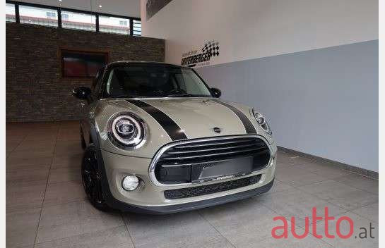 2020' MINI Cooper photo #1