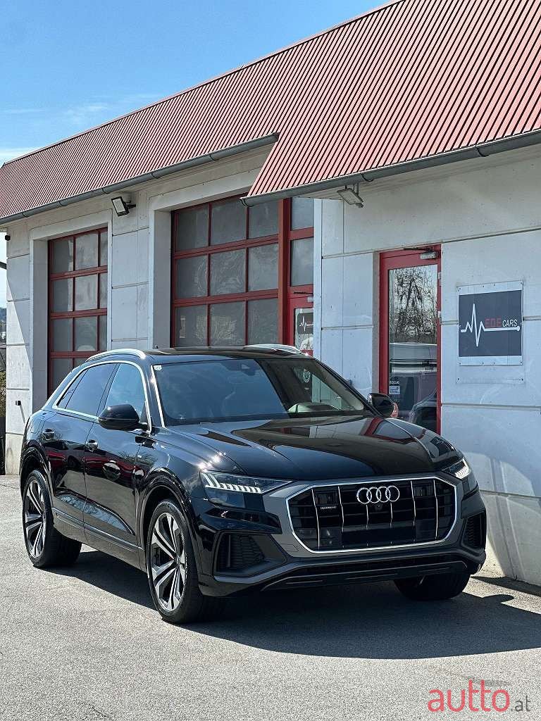2018' Audi Q8 photo #6