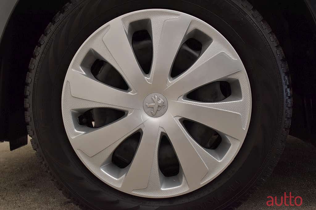 2018' Peugeot 108 photo #4