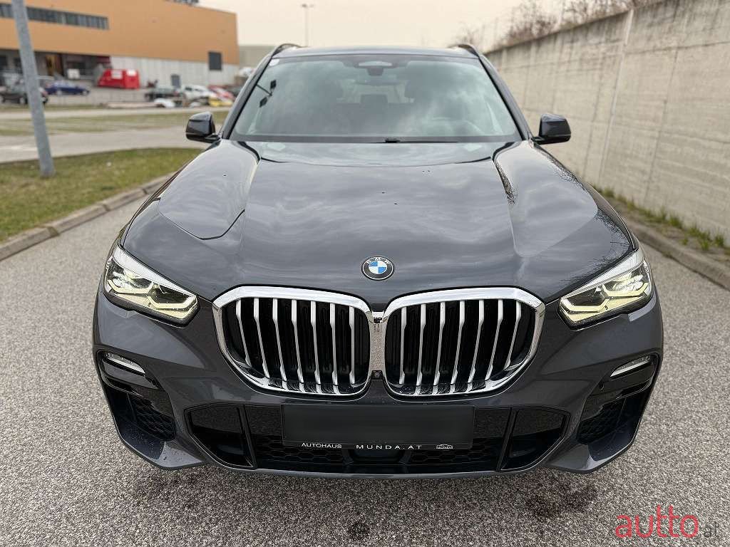 2019' BMW X5 photo #3