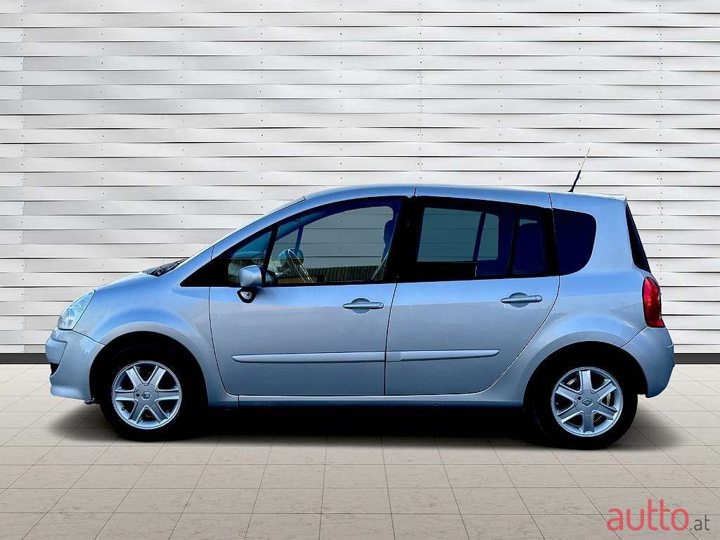 2010' Renault Modus photo #2