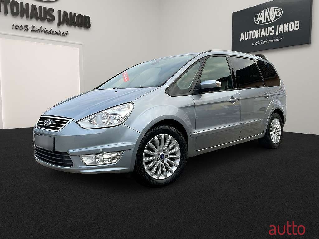 2015' Ford Galaxy photo #1